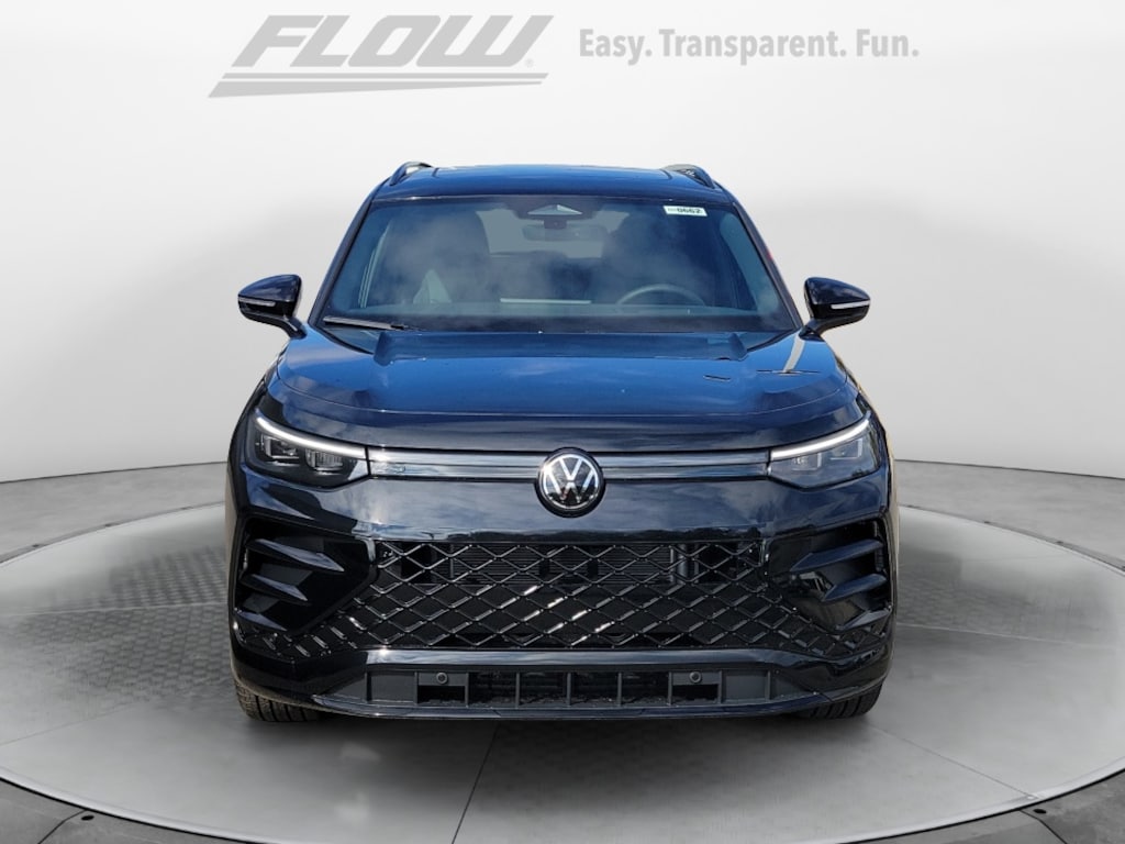 New 2026 Volkswagen Tiguan SE R-Line Black SUV