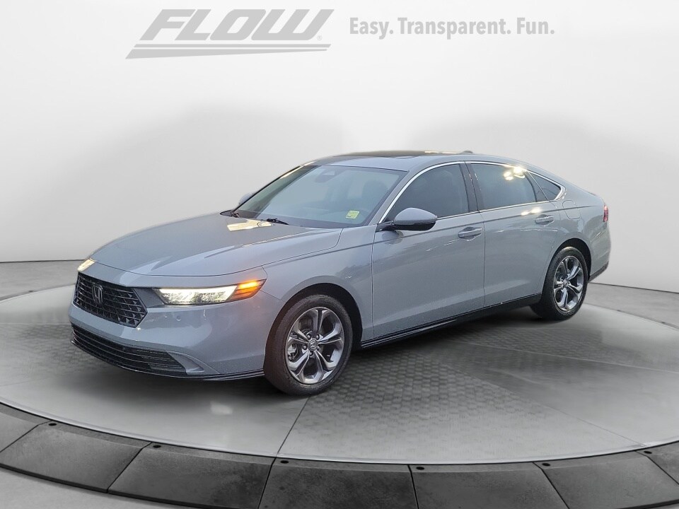 2023 Honda Accord Hybrid EX-L photo 3