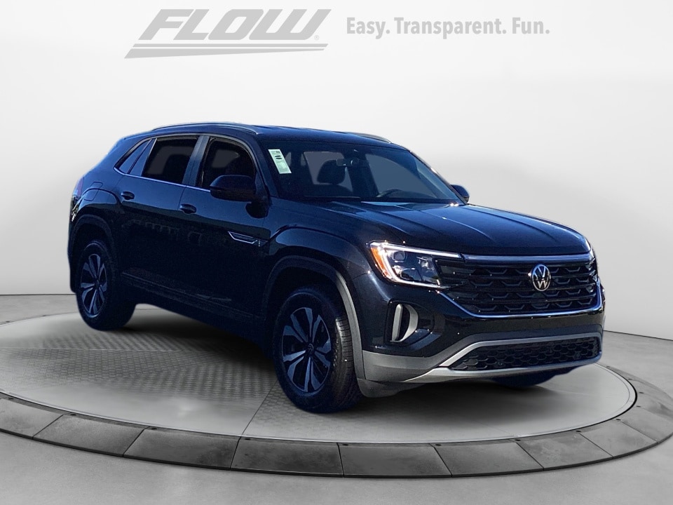 2026 Volkswagen Atlas Cross Sport SE's photo