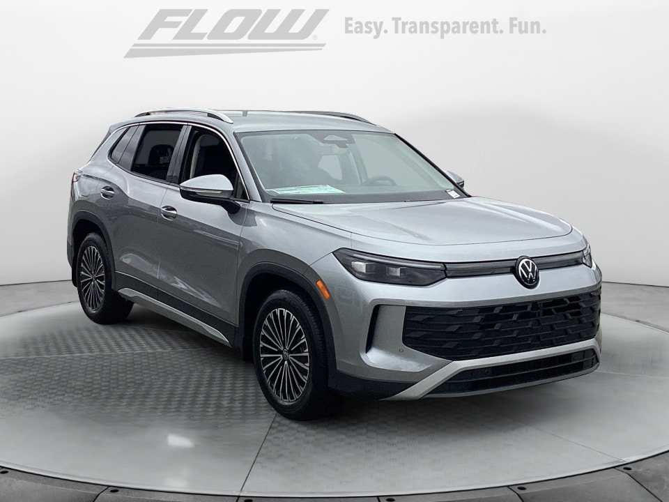 2026 Volkswagen Tiguan S's photo