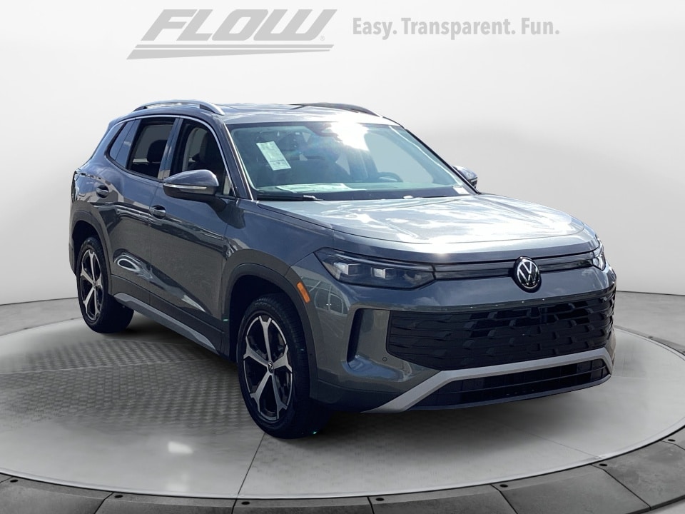 2026 Volkswagen Tiguan 2.0T SE 4Motion's photo