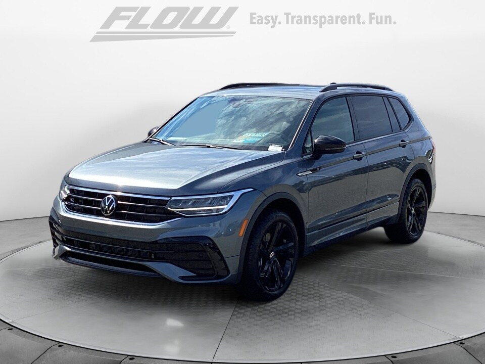 2024 Volkswagen Tiguan SE R-Line Black photo 3
