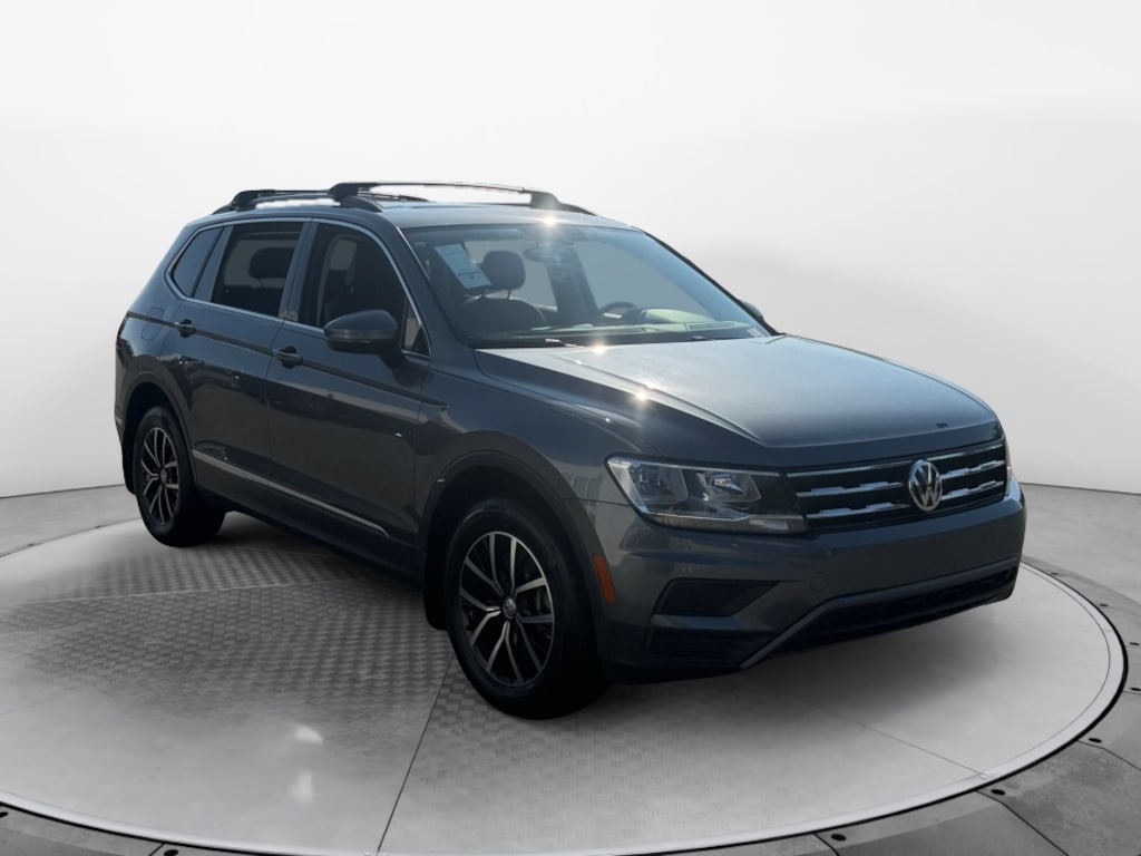 Used 2021 Volkswagen Tiguan SE SUV