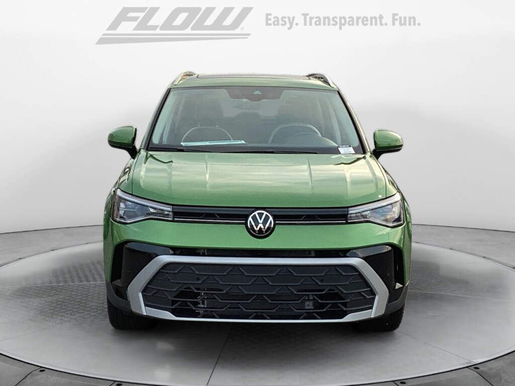 New 2026 Volkswagen Taos 1.5T SE SUV