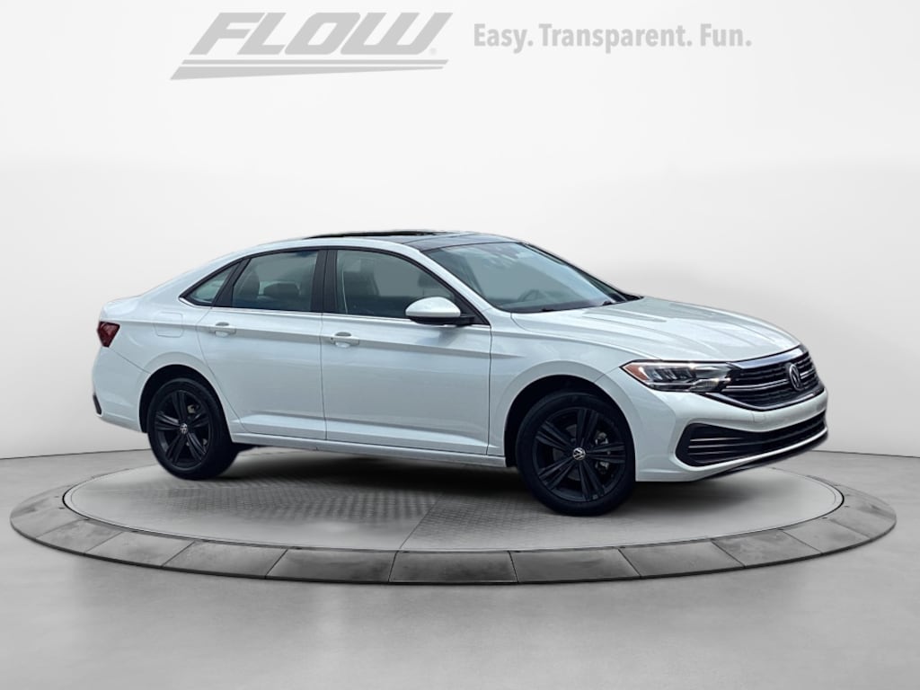 Used 2022 Volkswagen Jetta SE Sedan