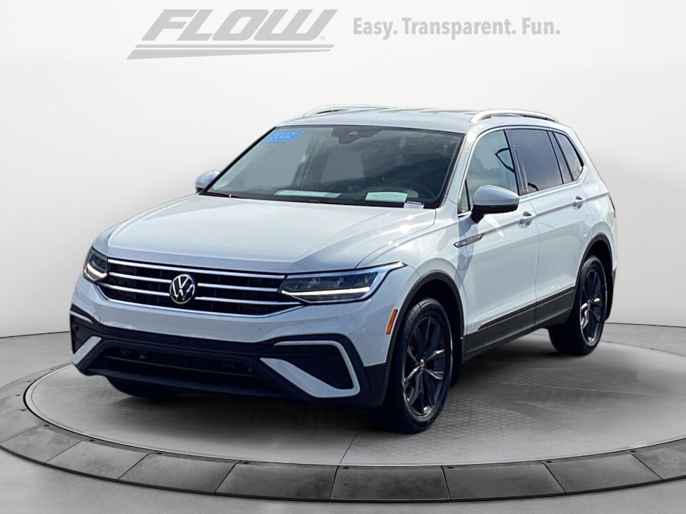 2022 Volkswagen Tiguan SE photo 3