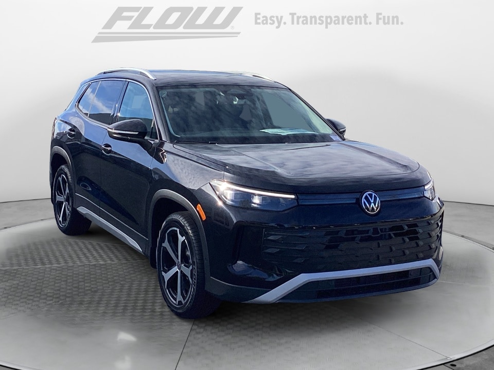 2026 Volkswagen Tiguan SE's photo