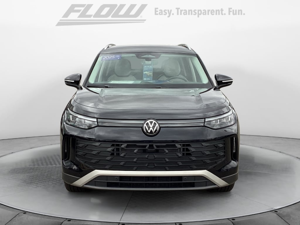 Certified 2025 Volkswagen Tiguan 2.0T SE SUV