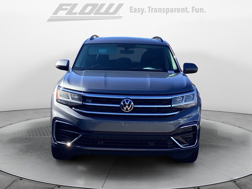 2021 Volkswagen Atlas V6 SE Technology R-Line photo 2