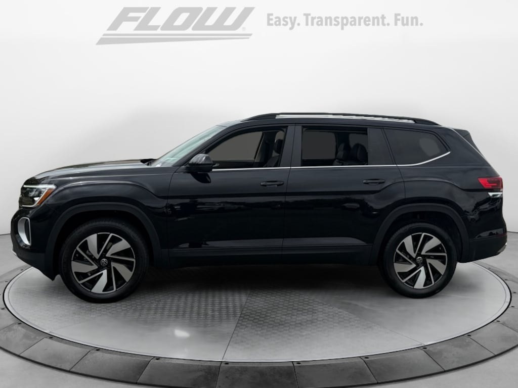 New 2026 Volkswagen Atlas SE w/Technology SUV