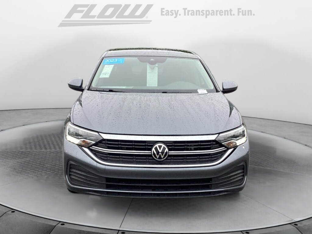 Used 2023 Volkswagen Jetta 1.5T SE Sedan