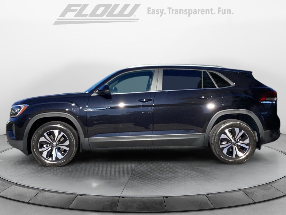 2026 Volkswagen Atlas Cross Sport SE photo 4