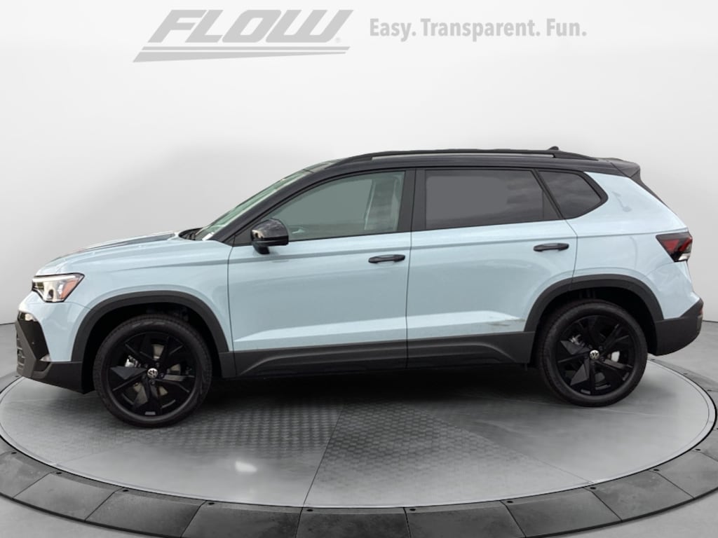 New 2026 Volkswagen Taos 1.5T SE Black SUV