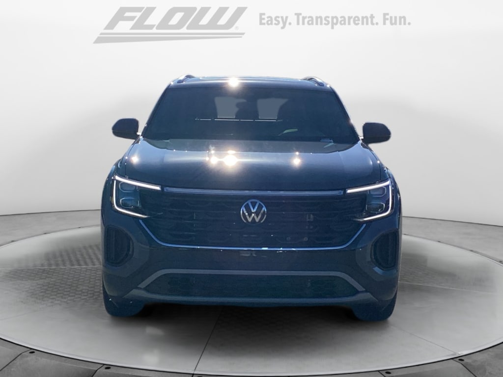 New 2026 Volkswagen Atlas Cross Sport 2.0T SE w/Technology SUV