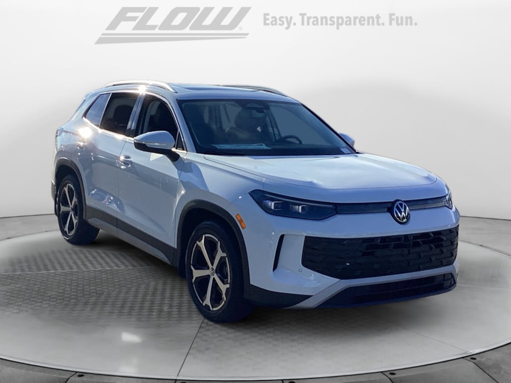 New 2026 Volkswagen Tiguan 2.0T SE SUV