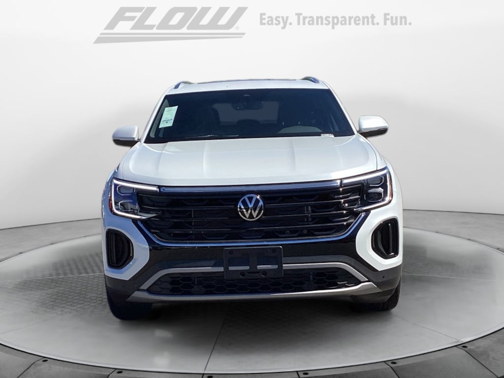 New 2026 Volkswagen Atlas Cross Sport 2.0T SE w/Technology SUV