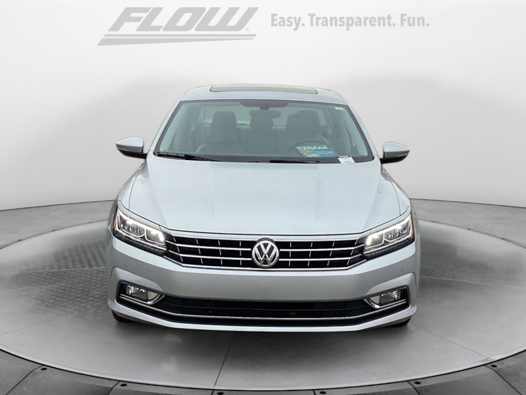 Used 2018 Volkswagen Passat 2.0T SE Sedan