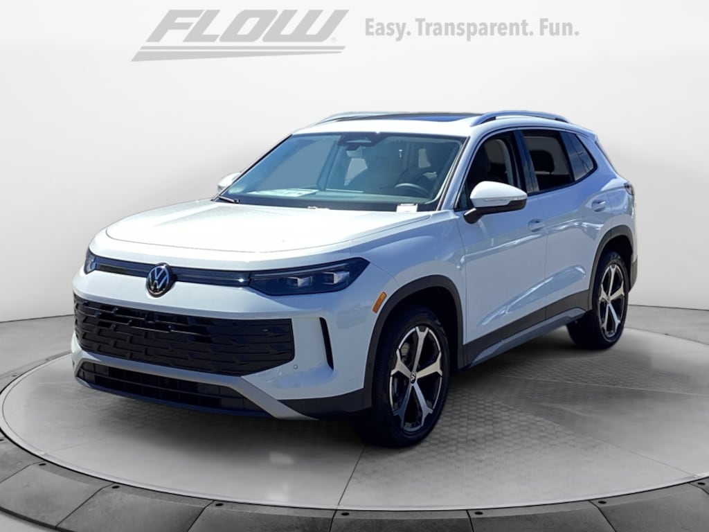 New 2026 Volkswagen Tiguan 2.0T SE SUV