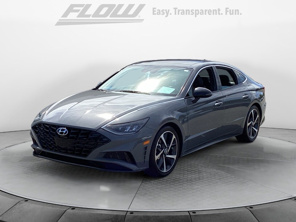 2023 Hyundai Sonata SEL Plus photo 3