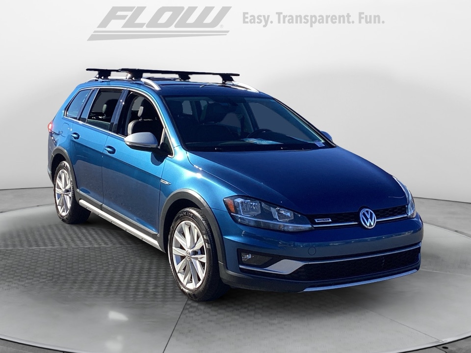 2018 Volkswagen Golf Alltrack Alltrack SE's photo