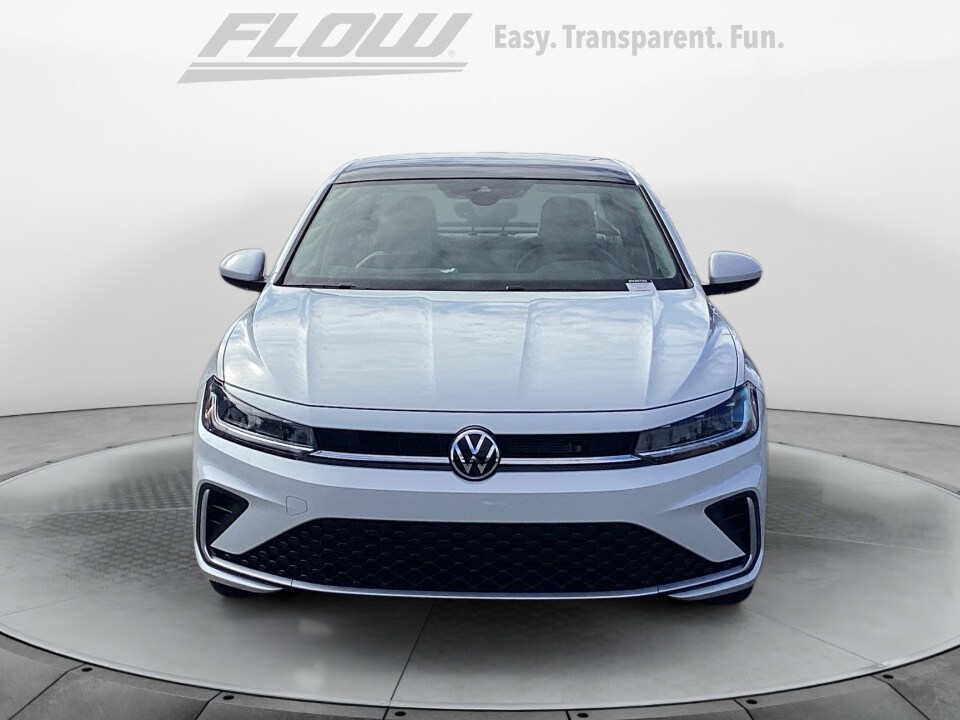 2026 Volkswagen Jetta 1.5T SE photo 2