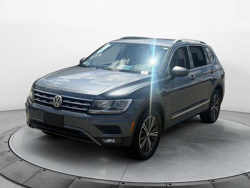 Used 2018 Volkswagen Tiguan SEL SUV