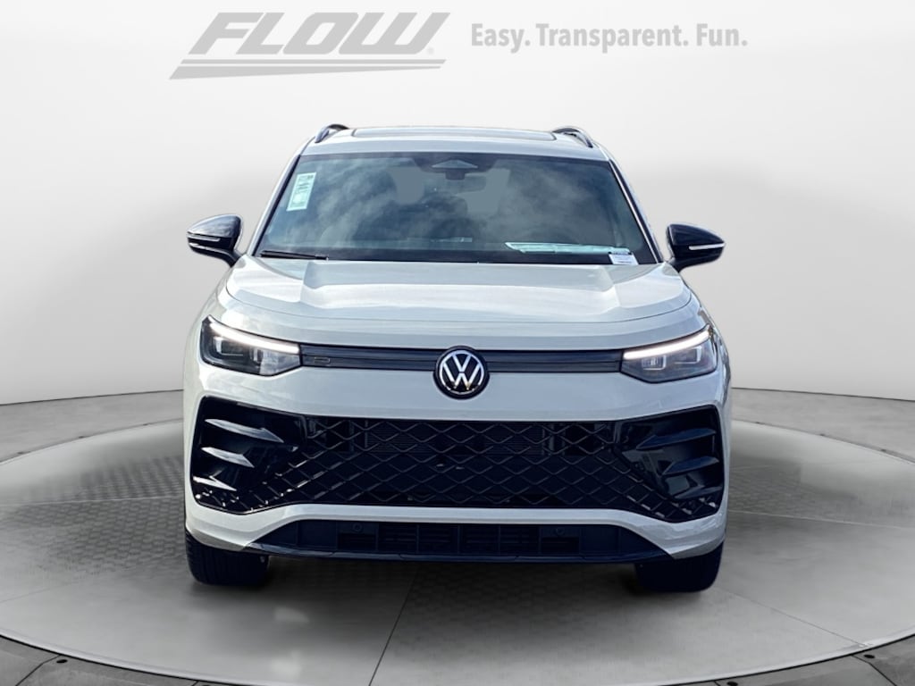 New 2026 Volkswagen Tiguan SE R-Line Black SUV