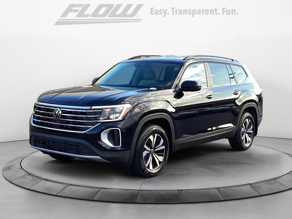 2026 Volkswagen Atlas SE photo 3