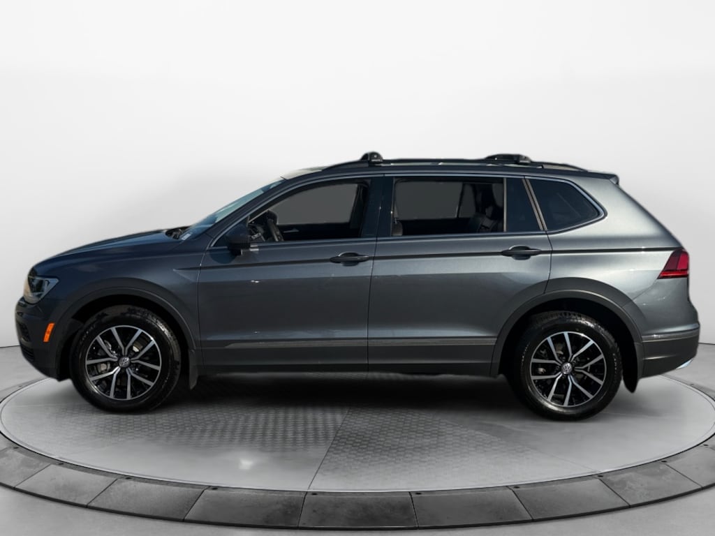 Used 2021 Volkswagen Tiguan SE SUV