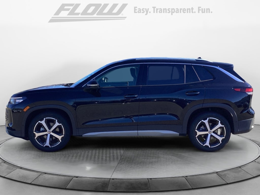 New 2026 Volkswagen Tiguan 2.0T SE SUV