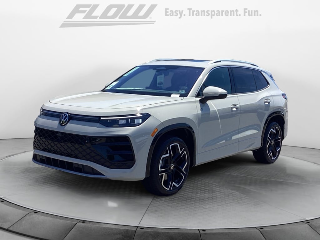 New 2026 Volkswagen Tiguan SEL R-Line Turbo SUV