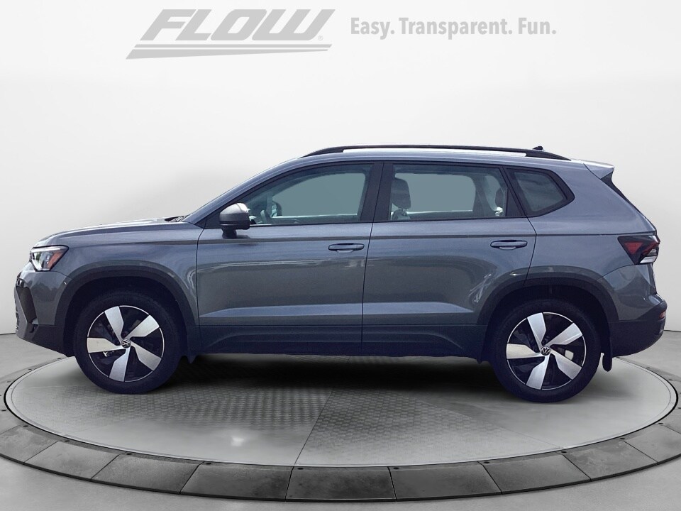 2025 Volkswagen Taos S photo 4