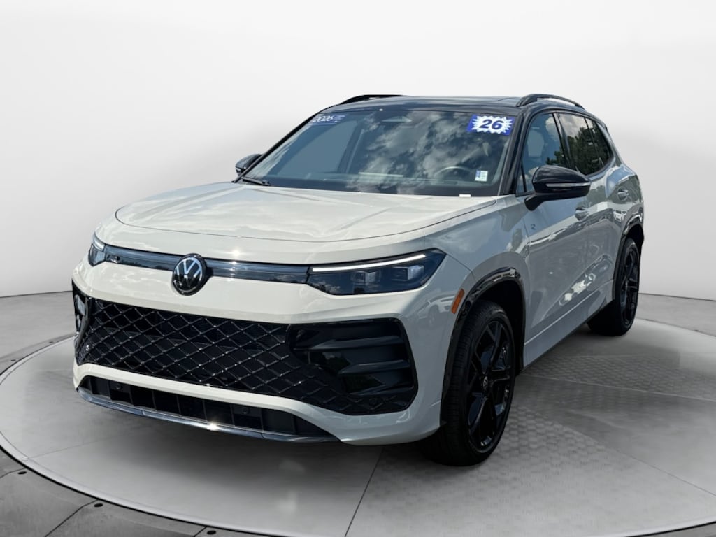 Used 2026 Volkswagen Tiguan SE R-Line Black SUV