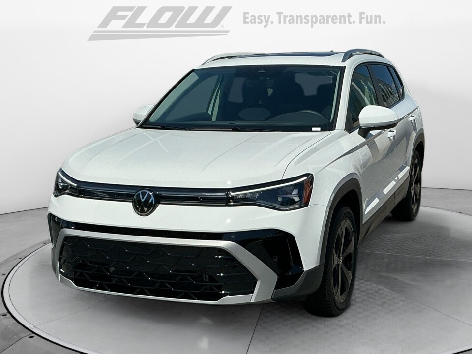 2025 Volkswagen Taos SEL photo 3