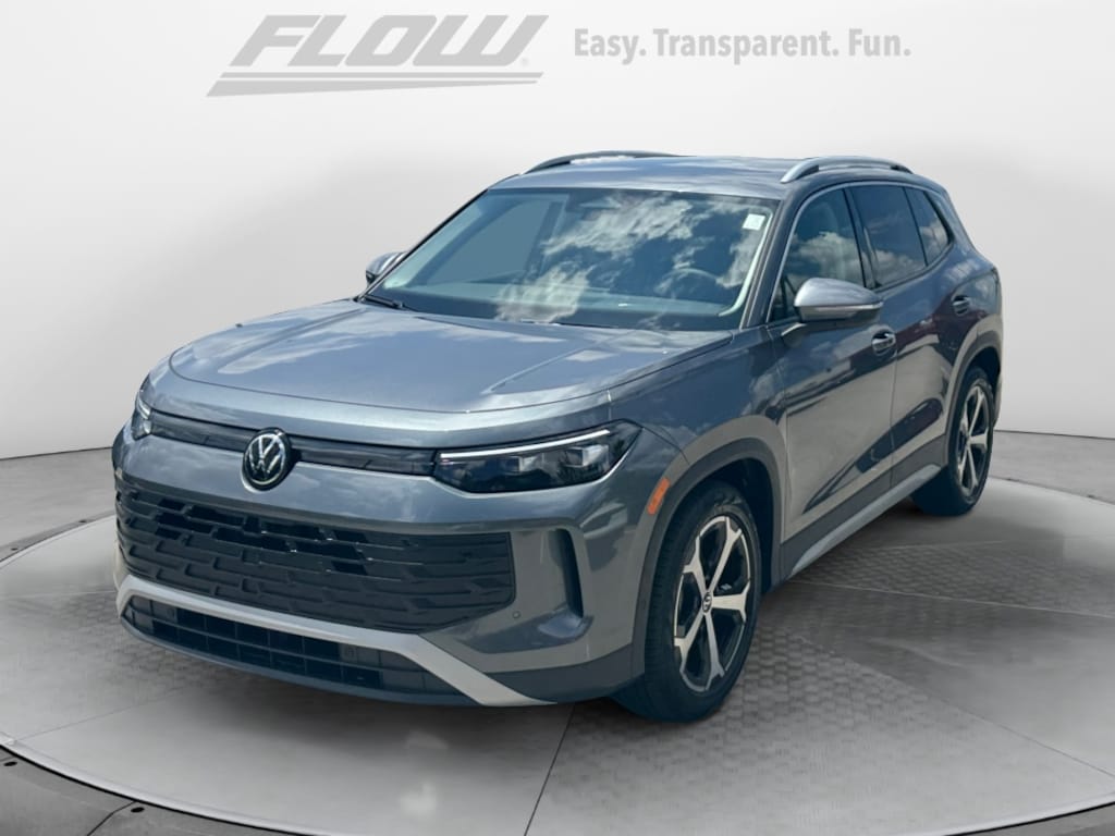 New 2026 Volkswagen Tiguan SE SUV