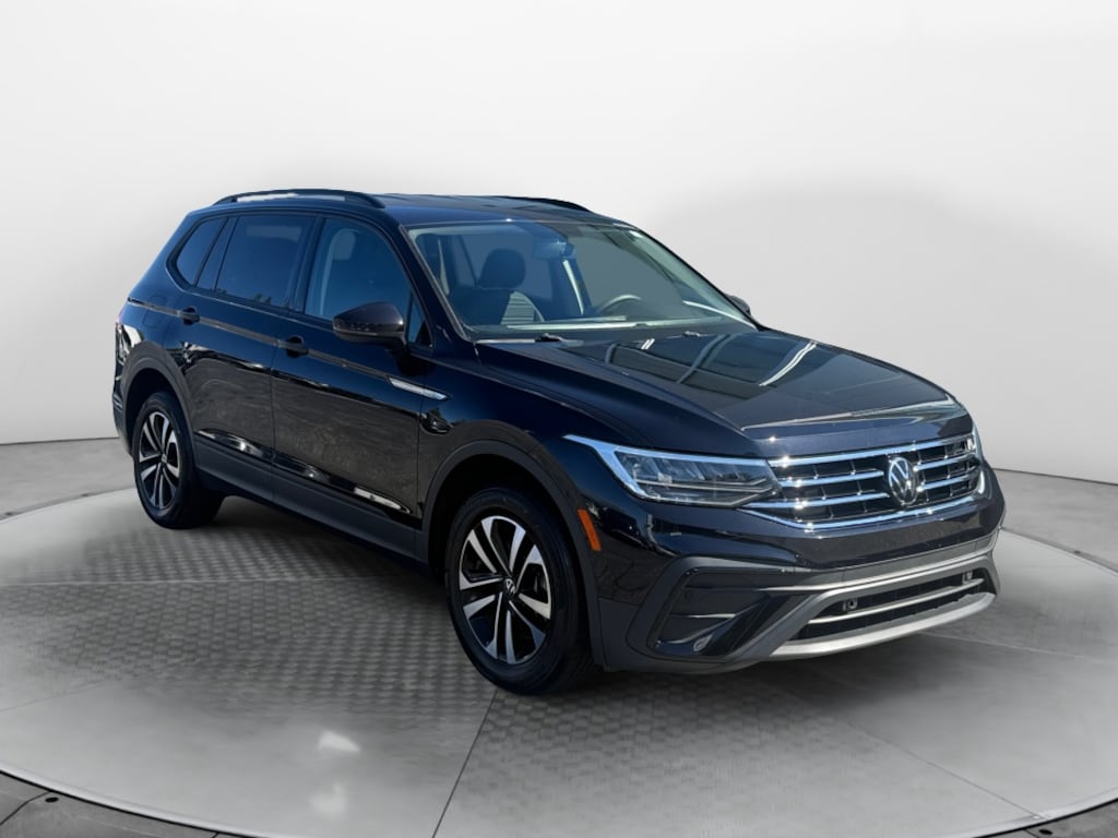 Used 2022 Volkswagen Tiguan S SUV