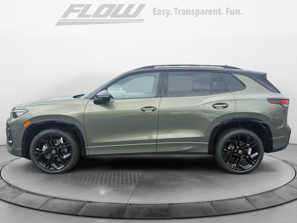New 2026 Volkswagen Tiguan 2.0T SE R-Line Black SUV