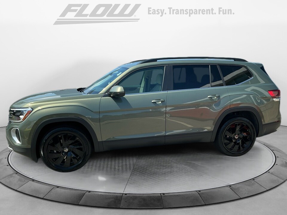 2026 Volkswagen Atlas SE Technology photo 4