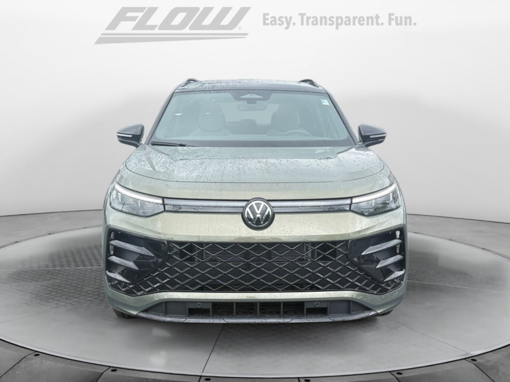 New 2026 Volkswagen Tiguan 2.0T SE R-Line Black SUV