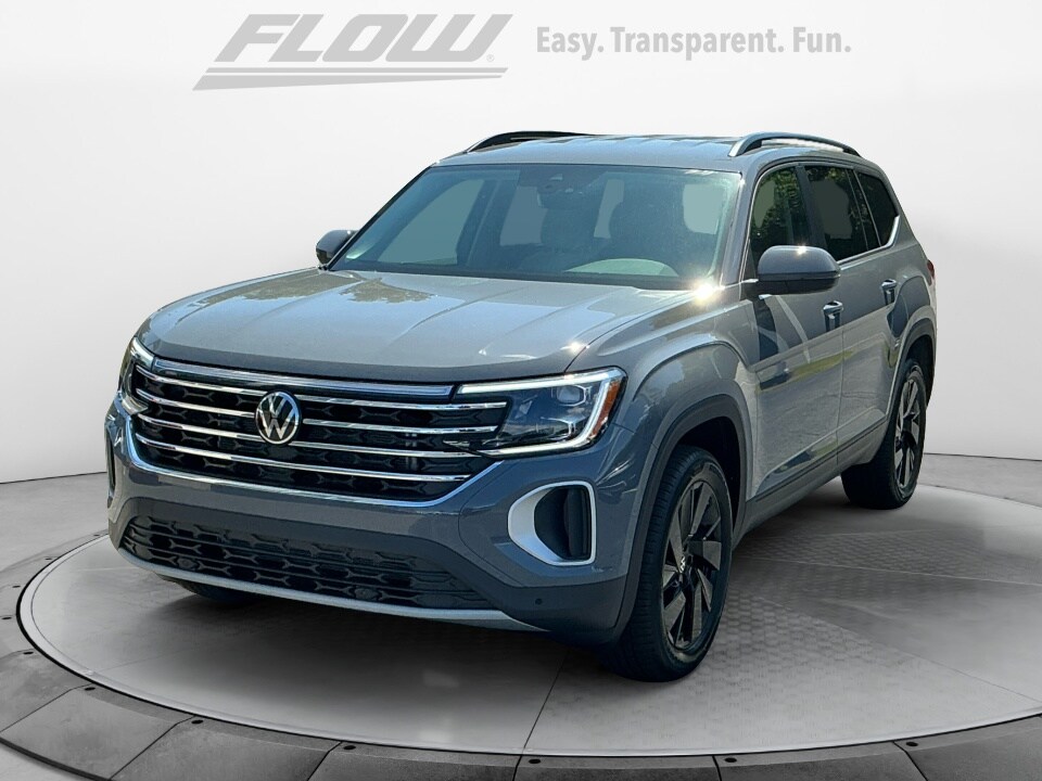 2026 Volkswagen Atlas SE Technology photo 3