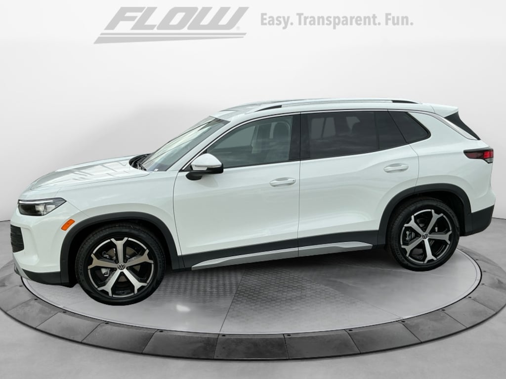 New 2026 Volkswagen Tiguan 2.0T SE SUV