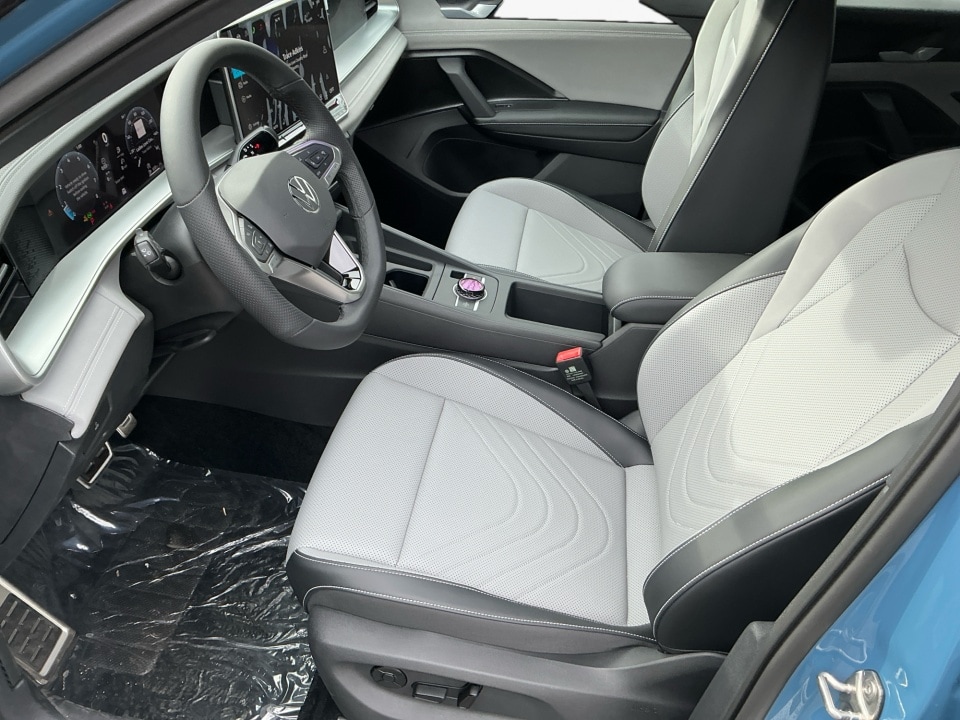 2026 Volkswagen Tiguan SE R-LINE BLACK - Photo 9