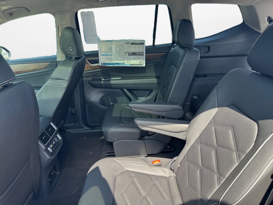 2026 Volkswagen Atlas SE w/Tech - Photo 13