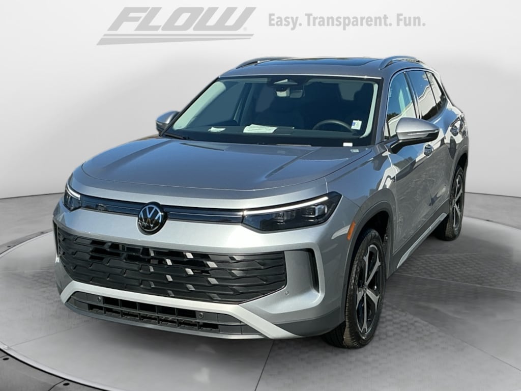 New 2026 Volkswagen Tiguan SE SUV