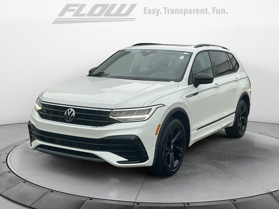 2023 Volkswagen Tiguan SE R-Line Black photo 2