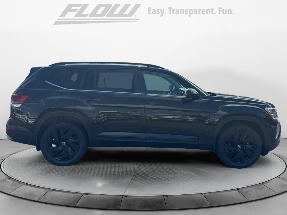 2026 Volkswagen Atlas SE w/Tech - Photo 8