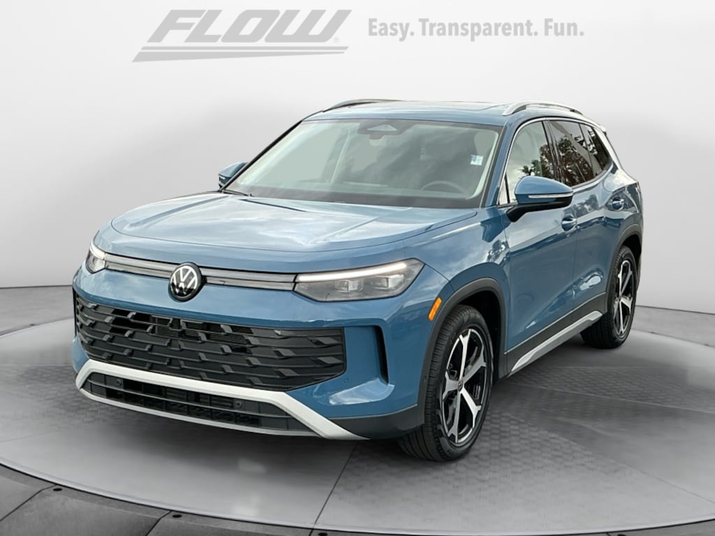 New 2026 Volkswagen Tiguan 2.0T SE SUV