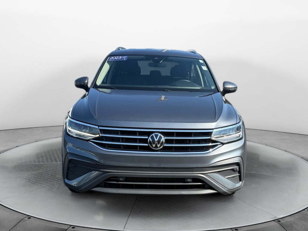 Certified 2023 Volkswagen Tiguan SE SUV