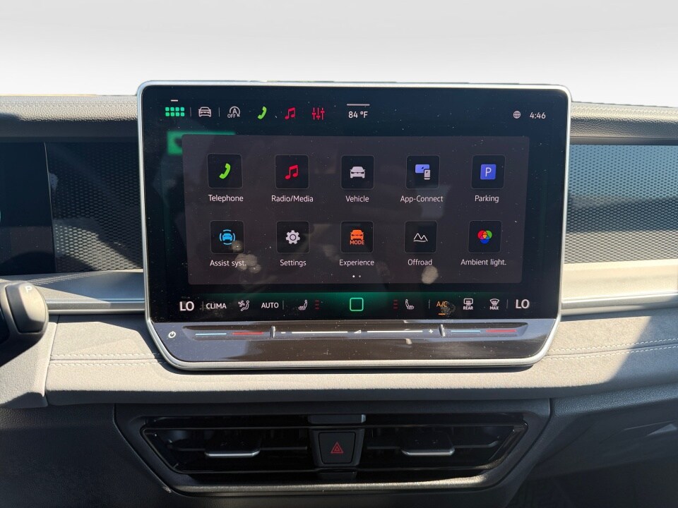 2026 Volkswagen Tiguan SE R-LINE BLACK - Photo 17