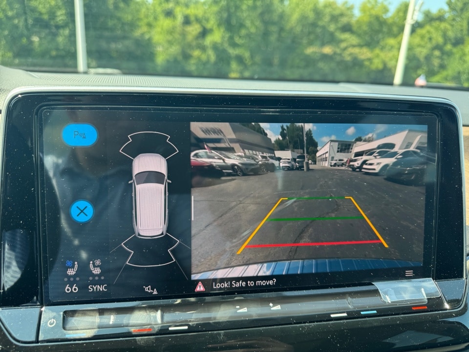 2026 Volkswagen Atlas SE w/Tech - Photo 19